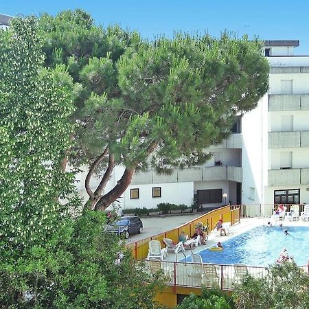 Apartment In Rosolina Mare With A Shared Pool Buitenkant foto